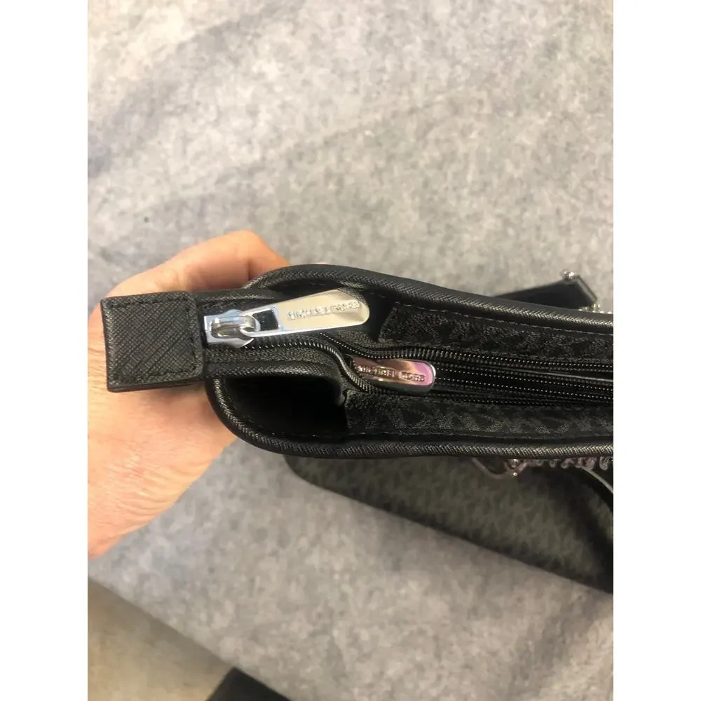 Michael Kors Black MK Logo Jet Set Travel Tote Tablet Zip NWOT - Picture 5 of 10